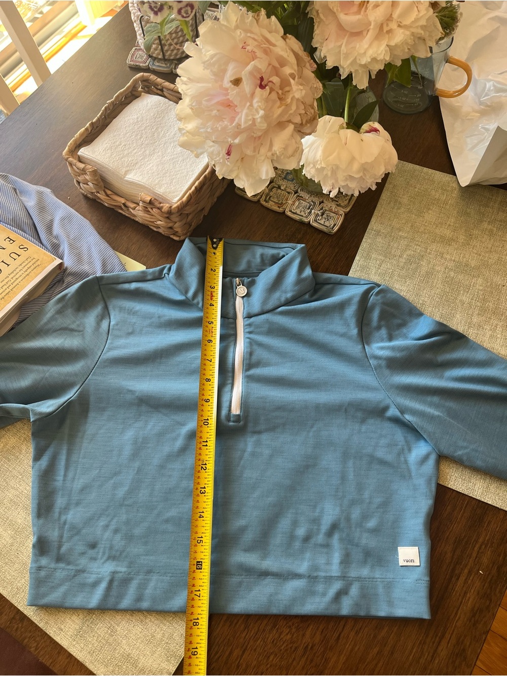 Vuori Blue Women's crop half zip size XL - Picture 8 of 10